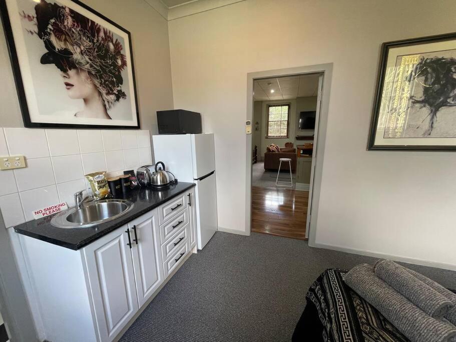 Post Office Boutique Accommodation Hat Head Bagian luar foto