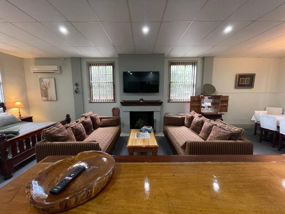Post Office Boutique Accommodation Hat Head Bagian luar foto
